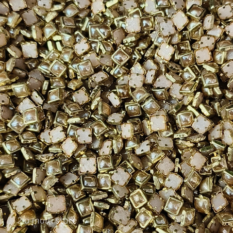 4*4 square ceramic gold stones