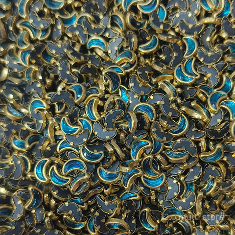 Moon shape -Mayil blue